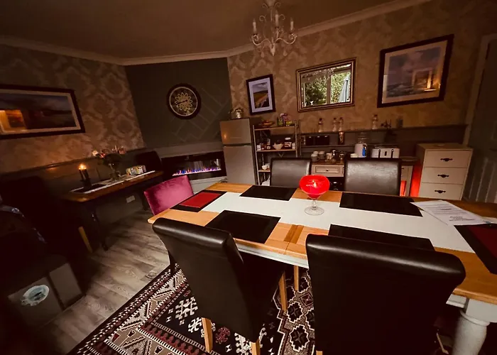 Pinebrook Bnb - 1f Budget With Shared Bath - 2 Types Киллибегс