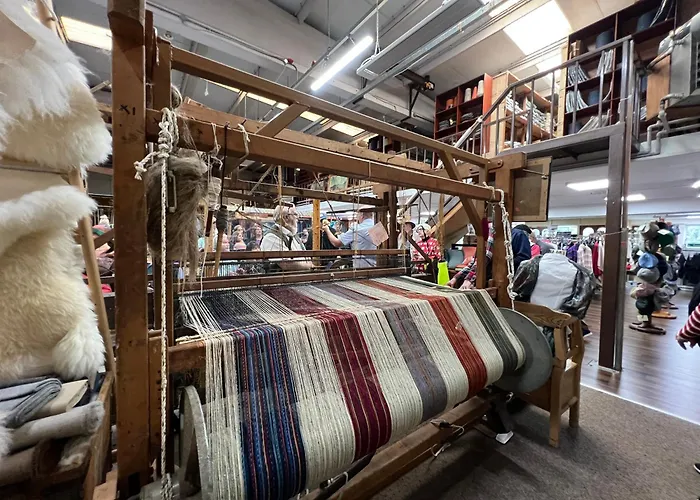 Pinebrook Bnb - 1f Budget With Shared Bath - 2 Types Отель типа 